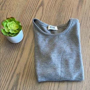 Moschino‎ gray sweater top